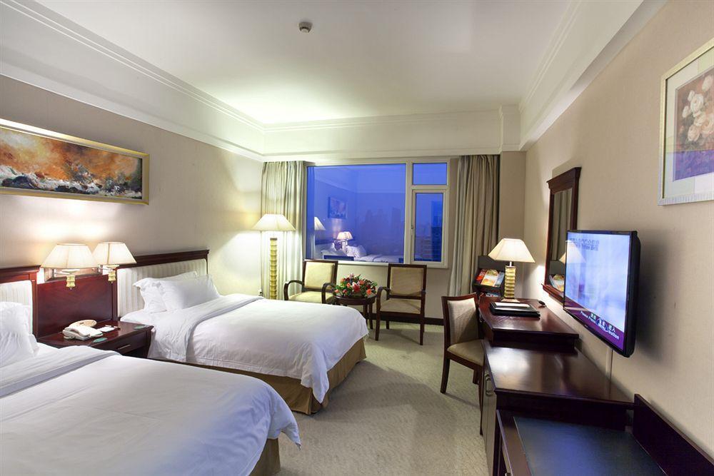 Yutong Hotel กวางโจว ภายนอก รูปภาพ